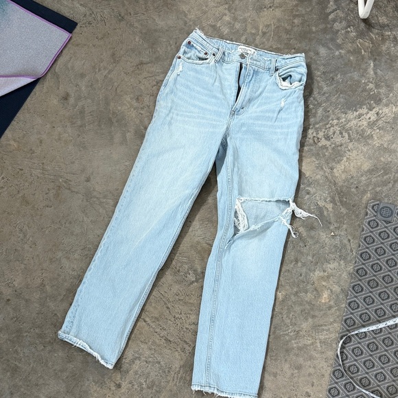 Abercrombie & Fitch 90s Straight Ultra High Rise Jeans size 28 - Picture 2 of 11